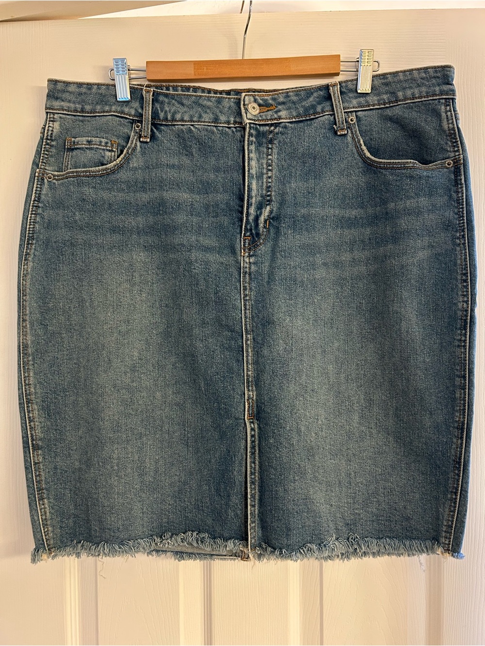 Old Navy Blue Denim Pencil Skirt